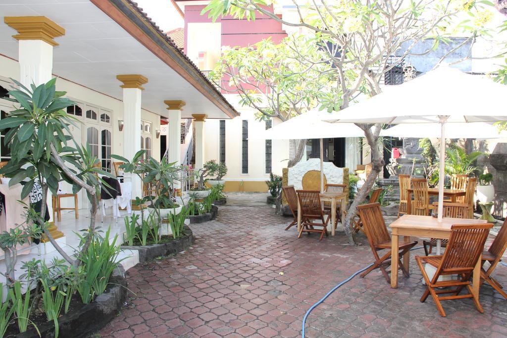 Warung Coco Hostel Kuta  Bagian luar foto